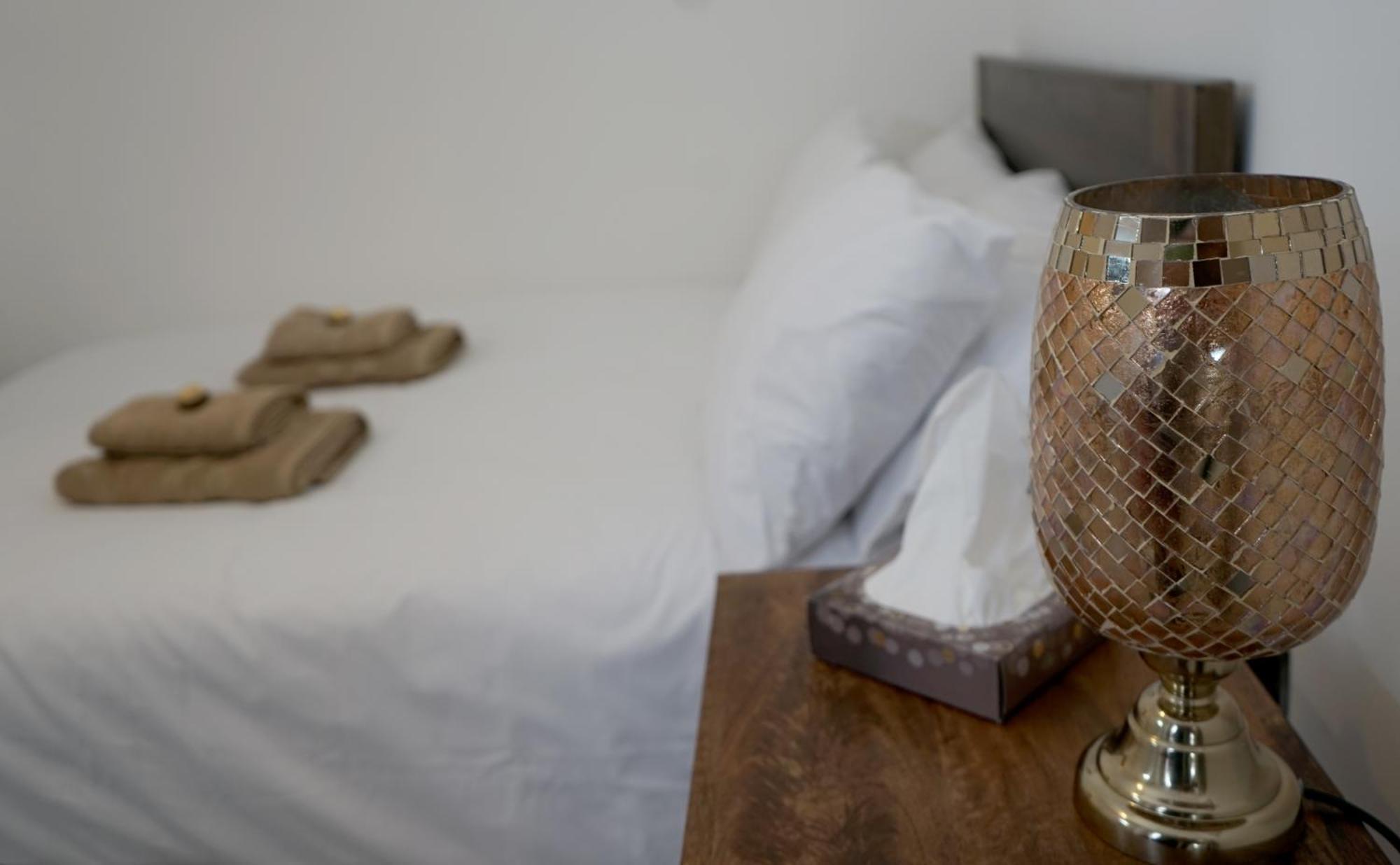 Luxury London House Sleeps 13, 2 Minutes To Metro别墅 外观 照片