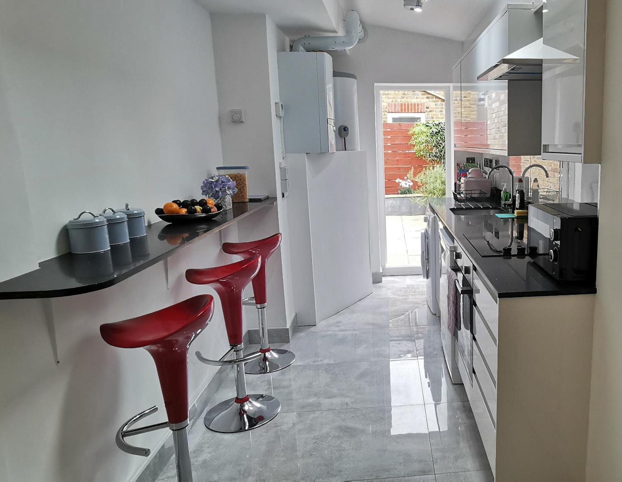 Luxury London House Sleeps 13, 2 Minutes To Metro别墅 外观 照片