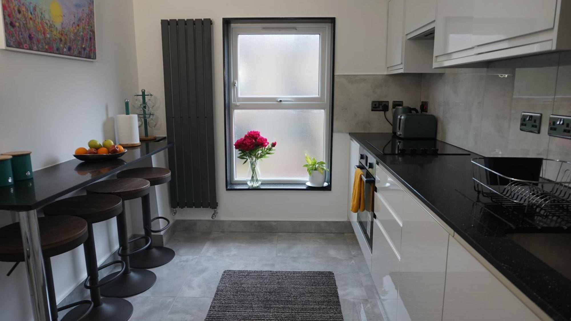 Luxury London House Sleeps 13, 2 Minutes To Metro别墅 外观 照片