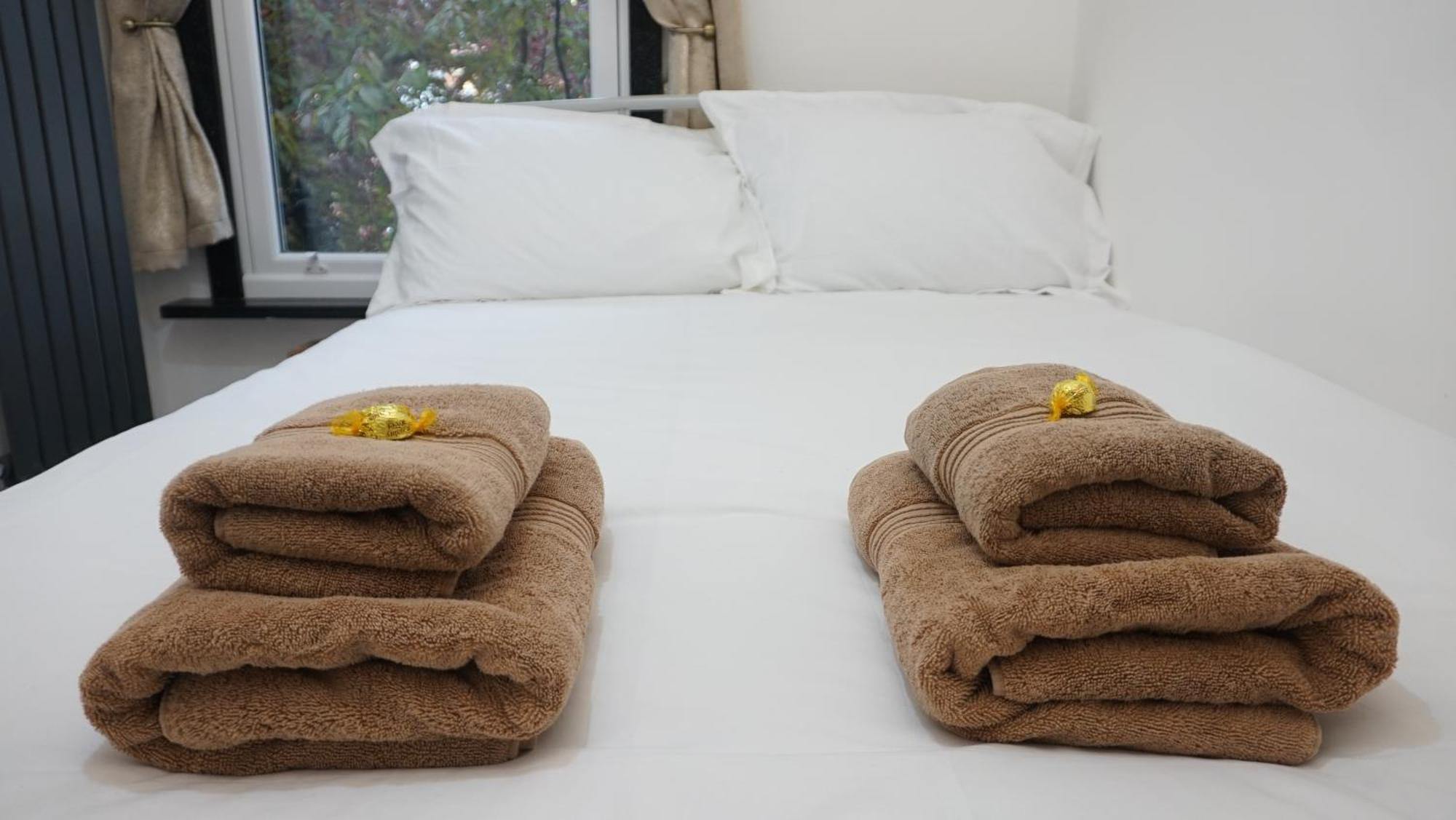 Luxury London House Sleeps 13, 2 Minutes To Metro别墅 外观 照片